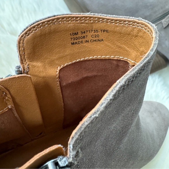 Frye Judith Taupe Double Zip Suede Ankle Booties Size 10 - Picture 12 of 13